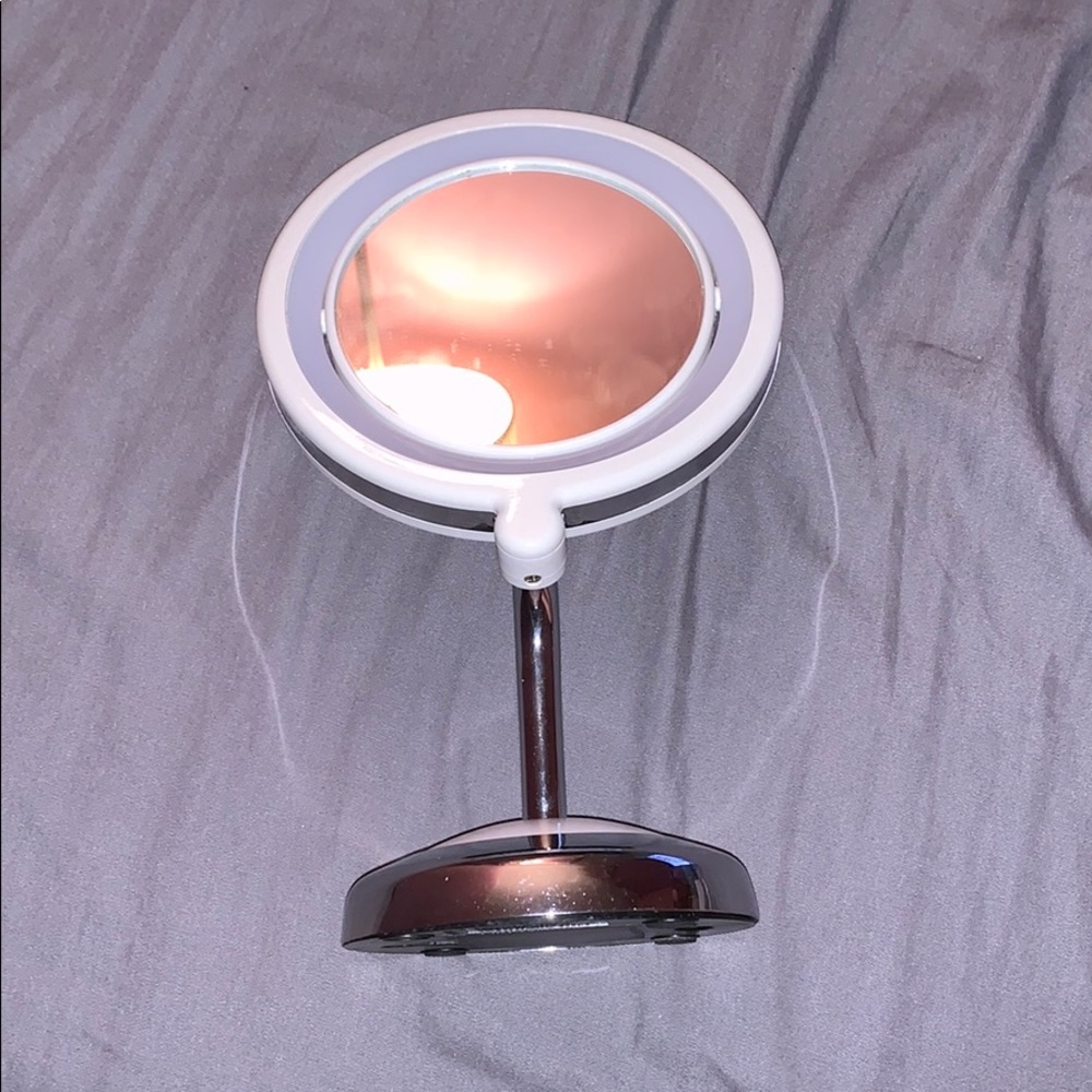 Makeup Mirror - image 1